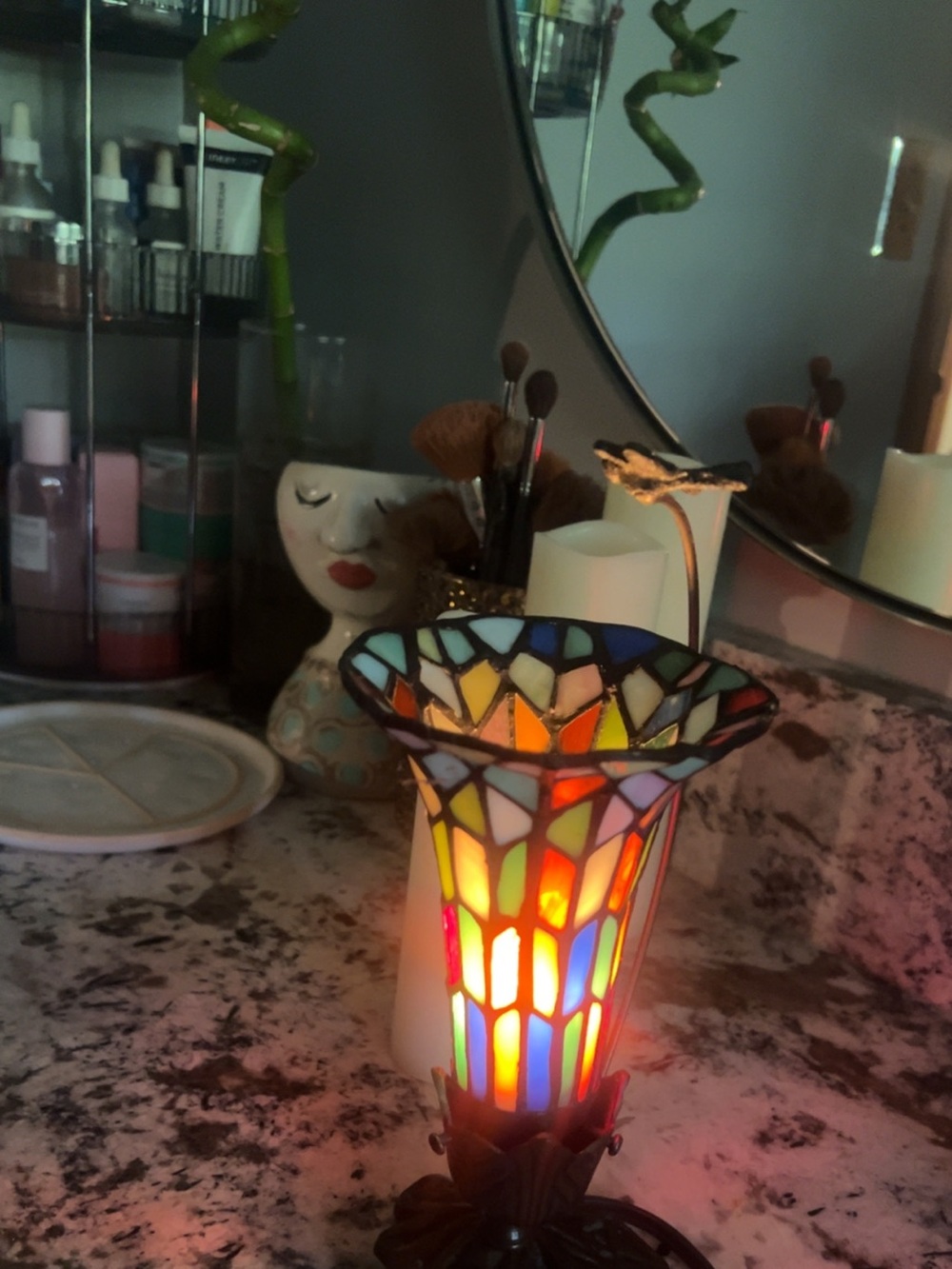 Tiffany inspired dragonfly lamp